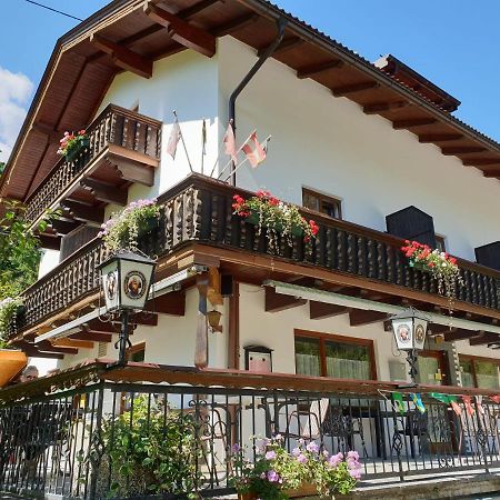 Mörtschach Tattoo Pension Mit Restaurant Und Tattoo-Studio מראה חיצוני תמונה