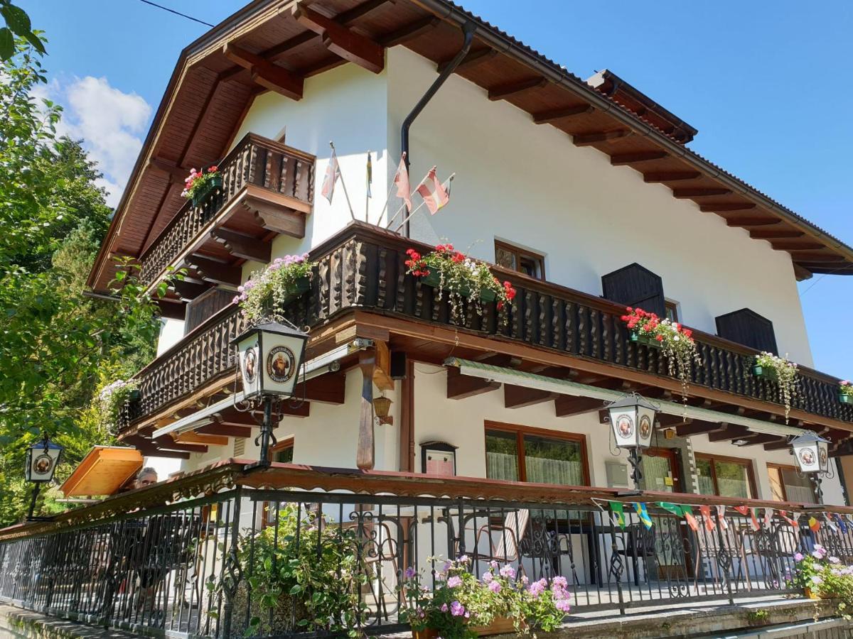 Mörtschach Tattoo Pension Mit Restaurant Und Tattoo-Studio מראה חיצוני תמונה
